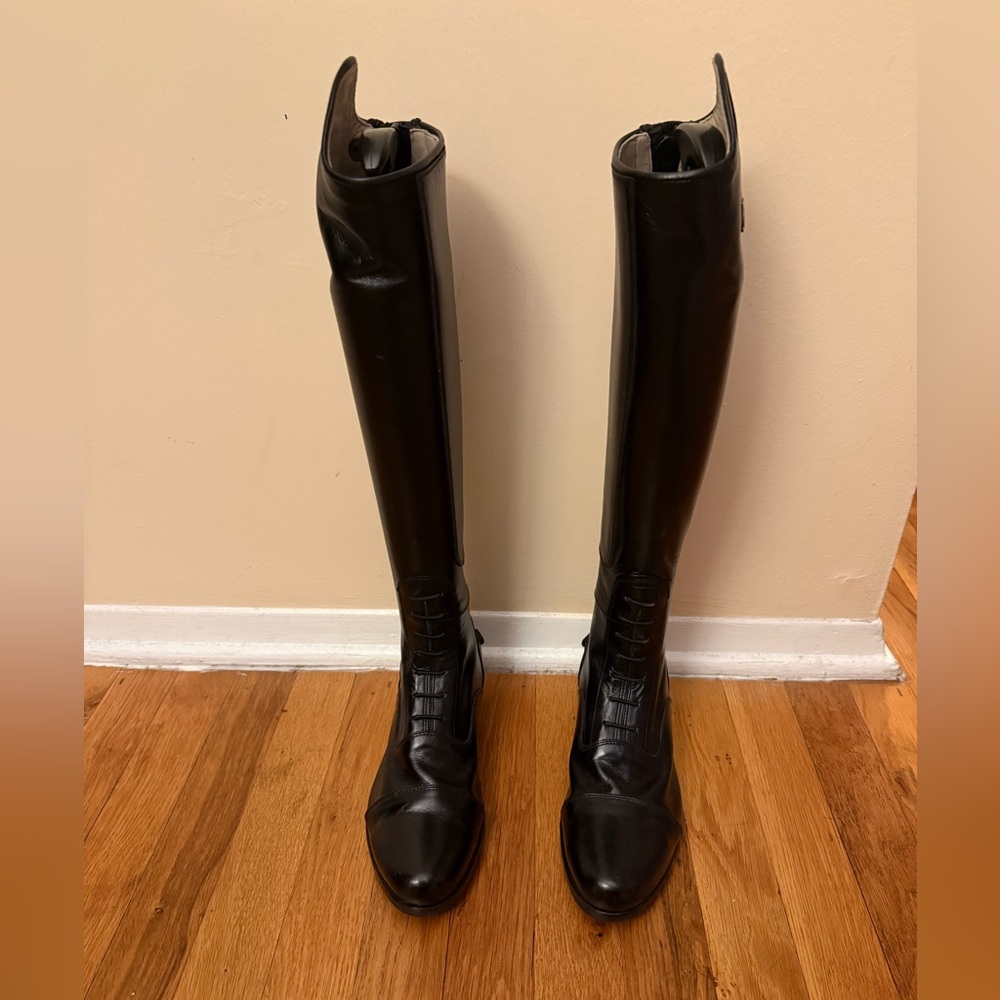 LA Mundial LM never worn